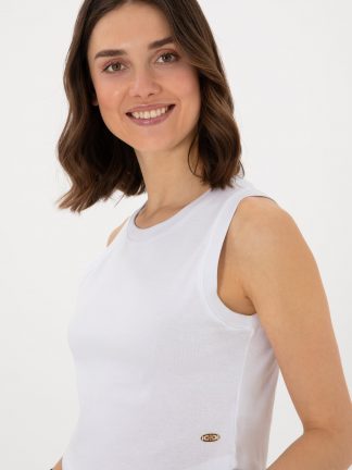 تیشرت زنانه سفید یو اس پولو