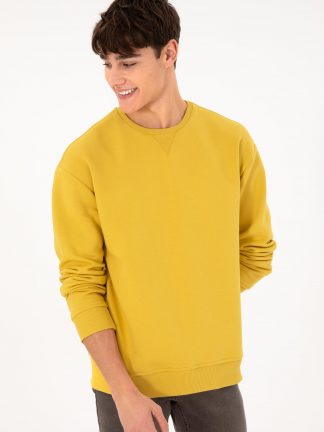 سویشرت مردانه زرد تیره یو اس پولو