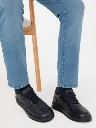 کفش روزمره مردانه سرمه ای پیرکاردین