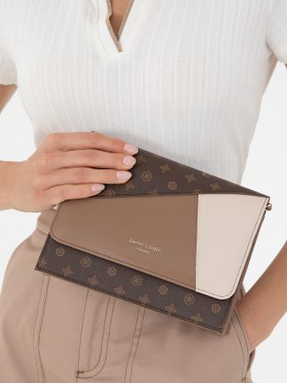 کیف دوشی زنانه قهوه ای پیرکاردین