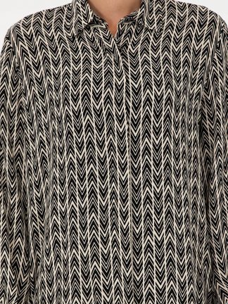 شومیز زنانه مشکی پیرکاردین