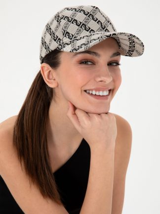 کلاه کپ زنانه مشکی پیرکاردین