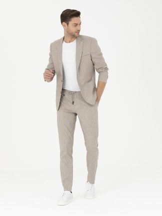 شلوار پارچه ای مردانه قهوه ای روشن پیرکاردین