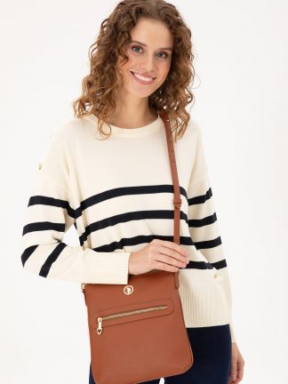 کیف دوشی زنانه قهوه ای یو اس پولو