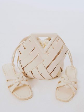 دمپایی زنانه بژ دفکتو