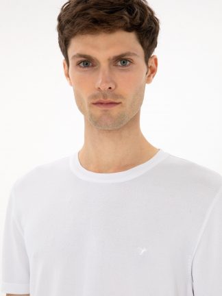 تی شرت مردانه سفید کاشارل