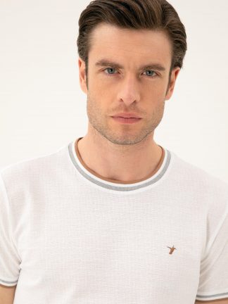 تی شرت مردانه سفید کاشارل