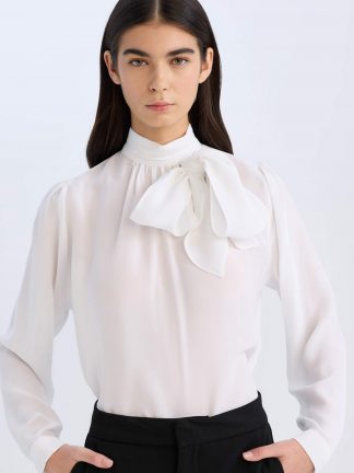 بلوز زنانه سفید دفکتو