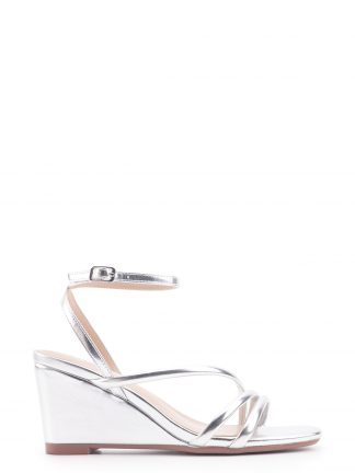 صندل لژ دار زنانه نقره ای مدل JUNE 4FX ناین وست تصویر ۱