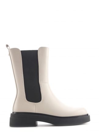 نیم بوت چلسی زنانه سفید مدل CANDID 4PR ناین وست تصویر ۱