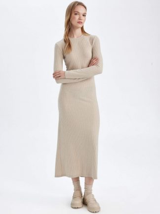 پیراهن بافت زنانه بژ دفکتو تصویر ۱